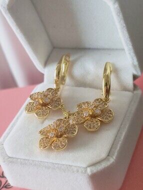 White Roses & Sherry 18K Gold Filled Micro Pave Floral Necklace & Earring Set